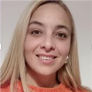 Profesora de Español para extranjeros con un Master en españanza de lengua extranjera español